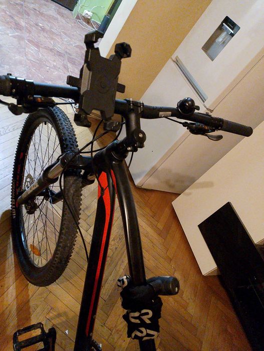 Vreau să-mi vând bicicleta.