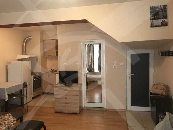 Дава се под наем Едностаен апартамент в Пловдив, Кючук Париж - 76 кв.м за 69000 € - Снимка #7