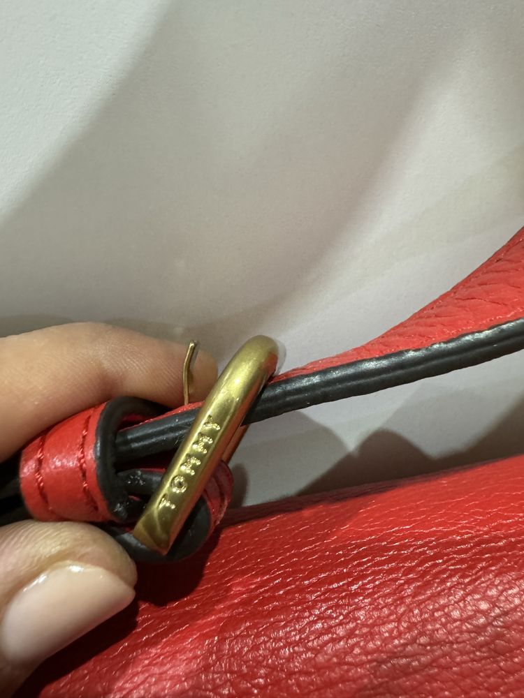 Оригинална чанта Tommy Hilfiger