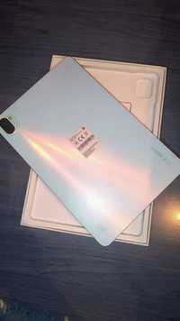 Vând tableta Xiaomi pad 5 pearl white stare perfecta !