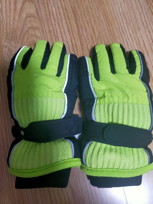 Mănuși baieti 8-12 ani