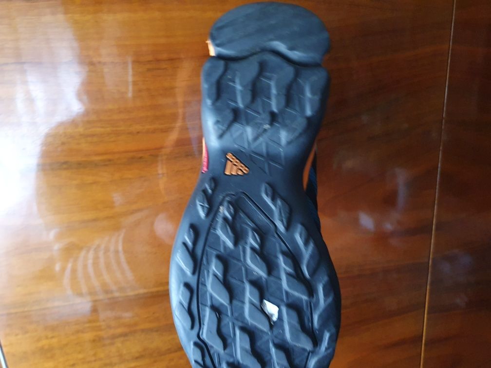 Pantofi Adidas mar.36