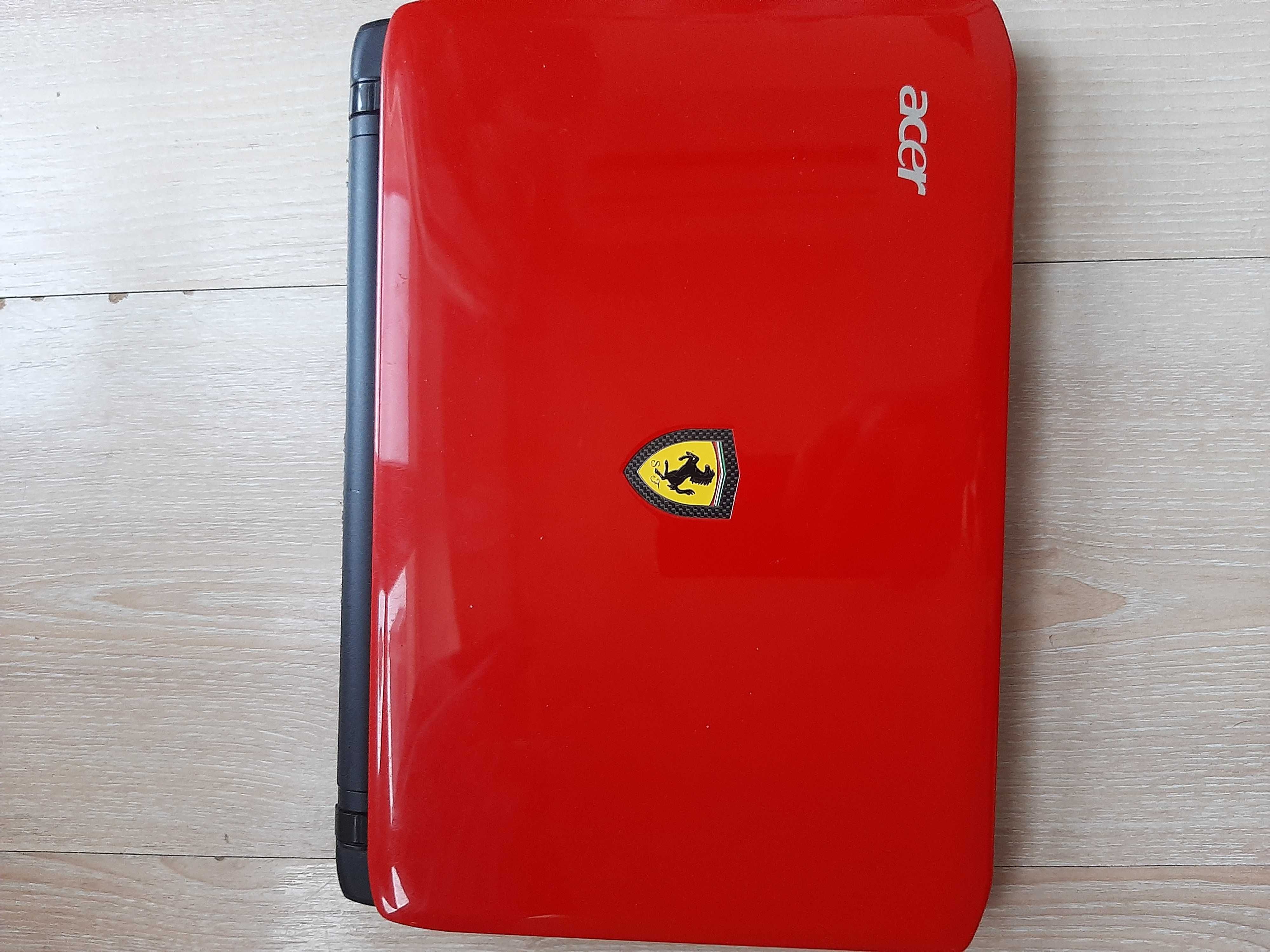 Лаптоп Acer Ferrari One