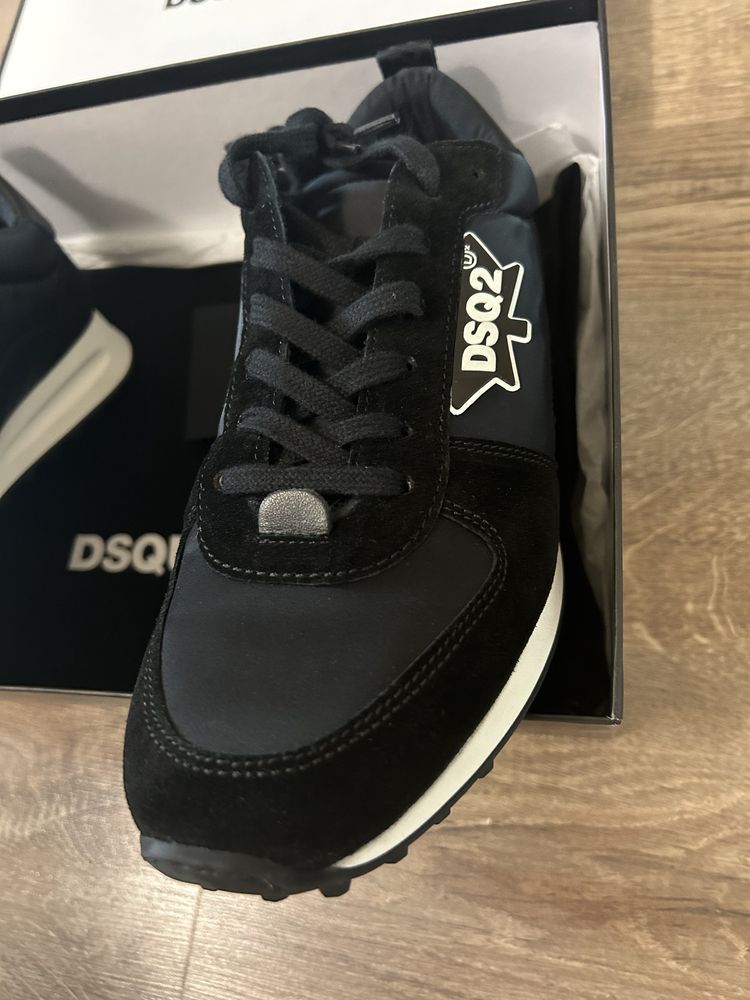 Сникърси Dsquared2 Runner Update