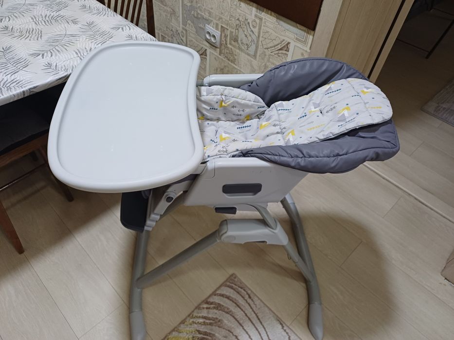 Детский стульчик joie