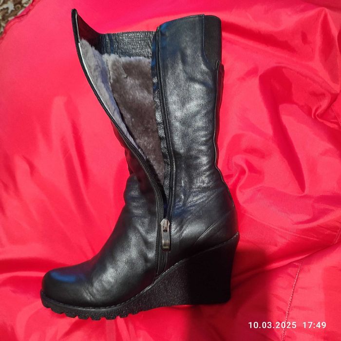 Продам турецкие сапоги натуралка