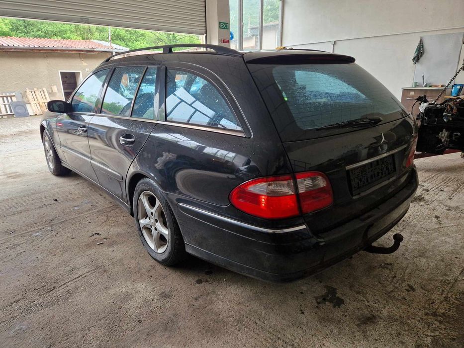 Mercedes W211 E220CDI 150кс Elegance  автоматик комби НА ЧАСТИ!
