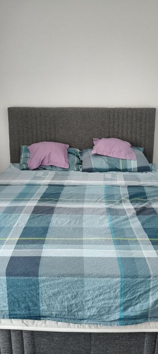 Vând pat rabatabil plus saltea