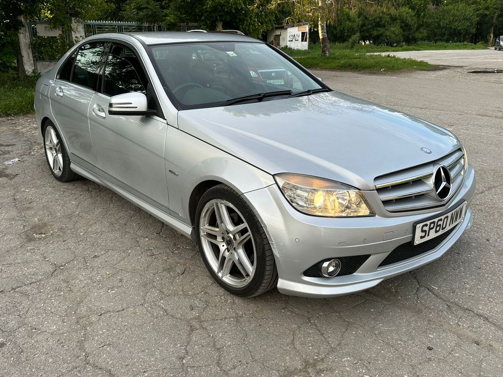 Mercedes C250  на части. 150000 км. 2010 година.