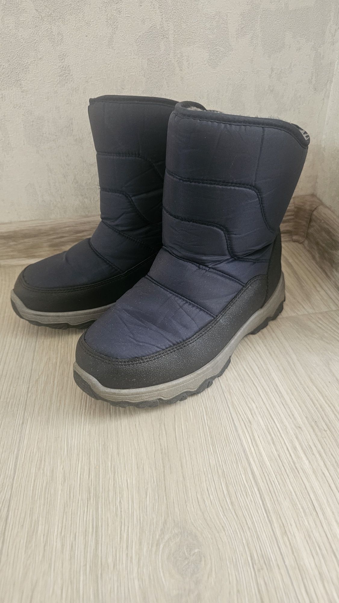 Зимние сапоги 36 р
