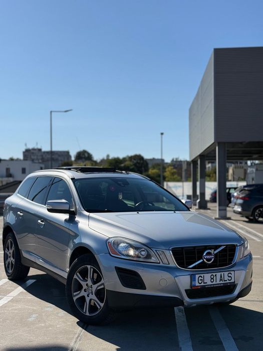 Volvo XC 60 D4 automată