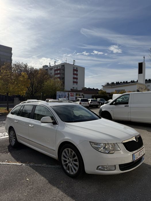 Skoda superb 2012