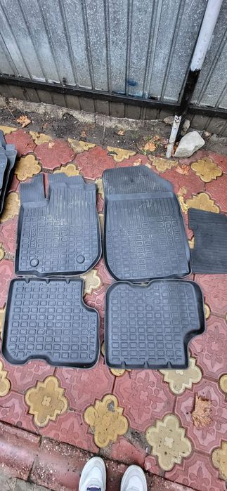 Covorașe & Roti Dacia Logan Duster Sandero MCV 185 65 r15 / 185 60 r16