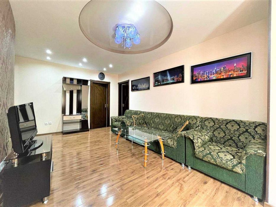 Сдам трехкомнатную квартиру