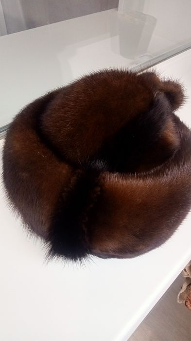 Продам шапку норковую