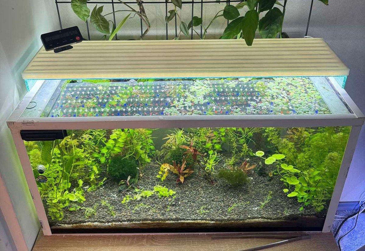 LED лампа осветление за аквариум