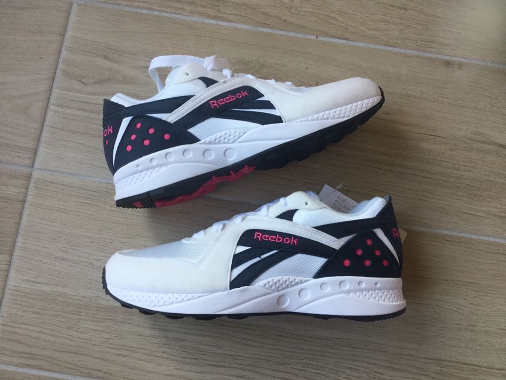 Adidasi Originali Reebok PYRO, Originali Noi Marime 41