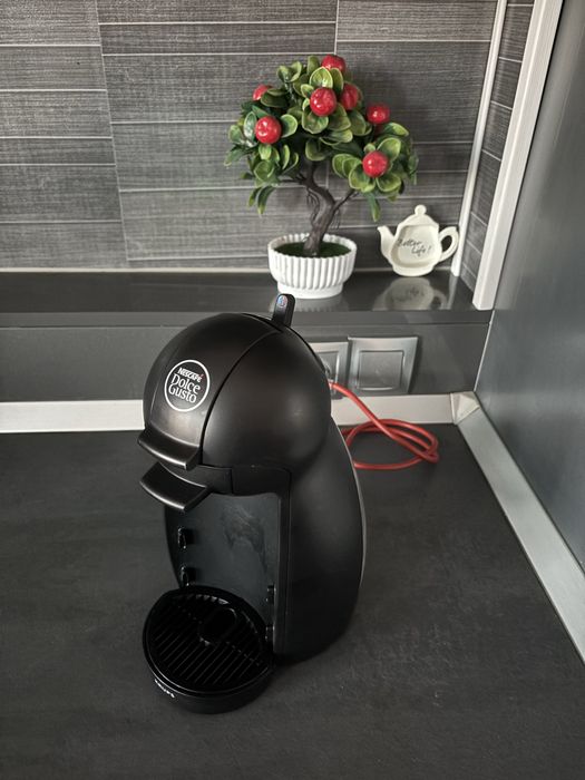 Aparat cafea cu capsule