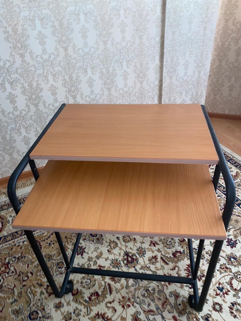 Стол для компьютера