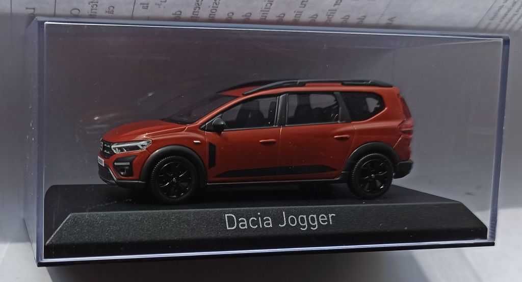 Macheta Dacia Jogger MK1 2021 orange/maro - Norev 1/43