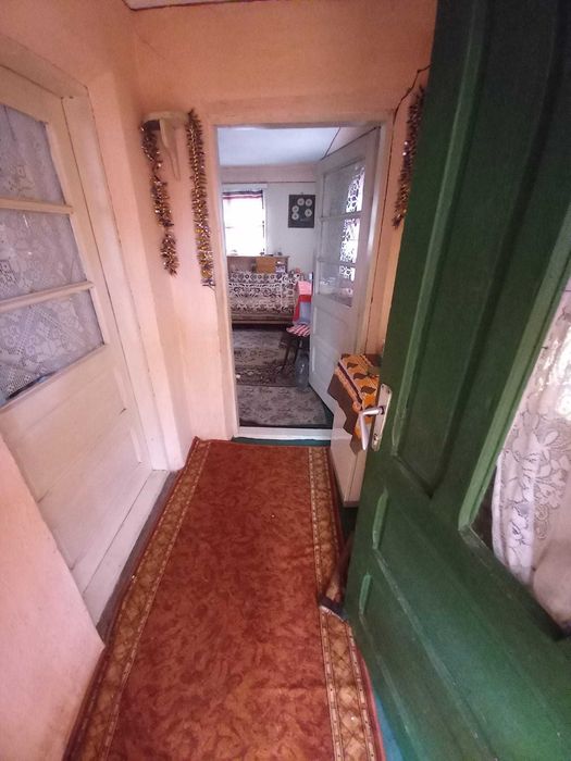 Casă + Teren INTRAVILAN de vânzare în Gura Foii – O oază de liniște!