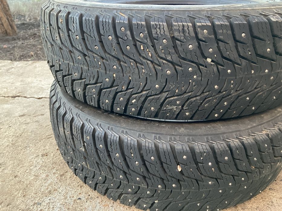 Продам зимние шины размер 15