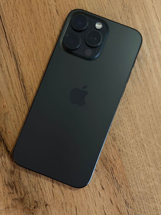 iPhone 15 Pro Max 1TB Black Titanium impecabil folie si husa premium