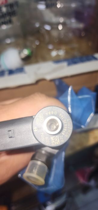 Injector  Volkswagen Tiguan 2.0 TDI 2012, motor 170cp