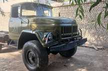 Zil 131 sotiladi