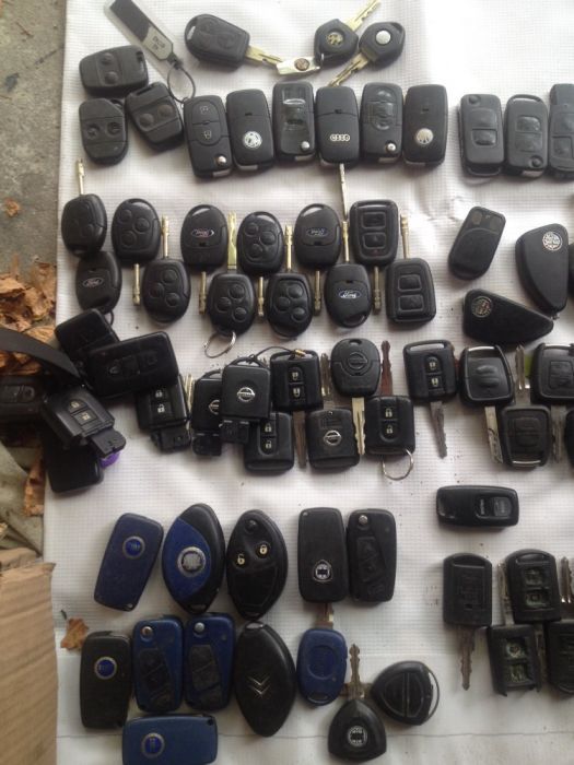 ключ,ключове за пежо,нисан,опел,тойота,форд,алфа ,смарт,мерцедес