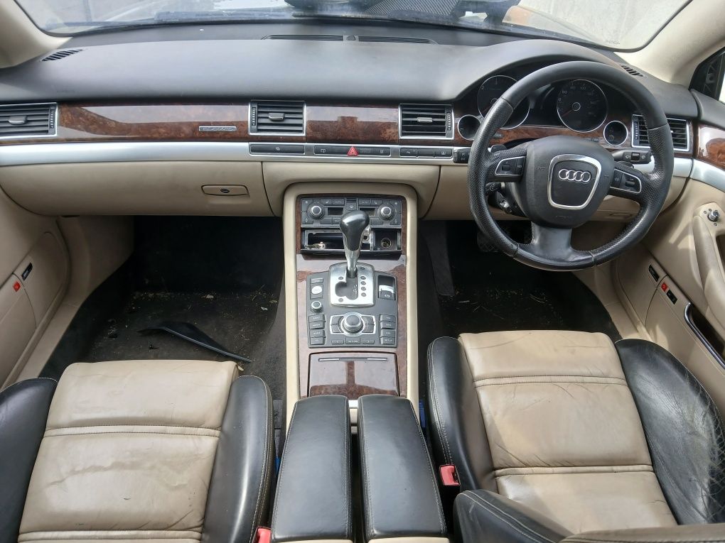 Dezmembrez Audi A8 D3 2003-2009
