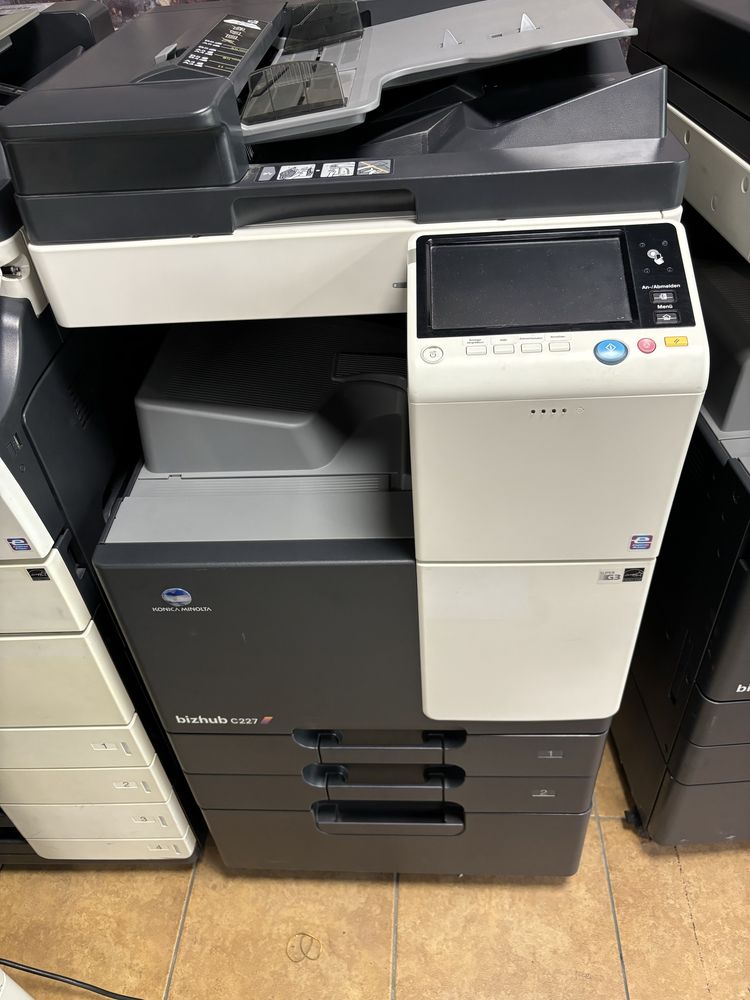 Multifunctional Konica Minolta Bizhub C227