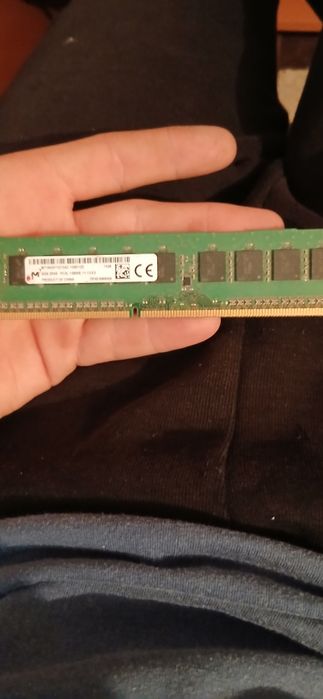 Vând rami pc 8gb