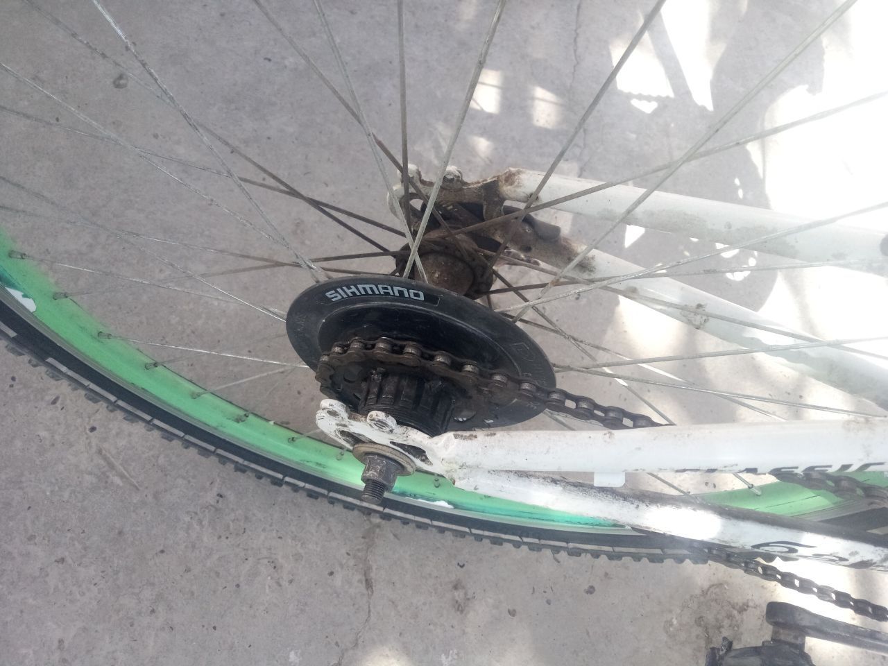 Velosiped sotiladi