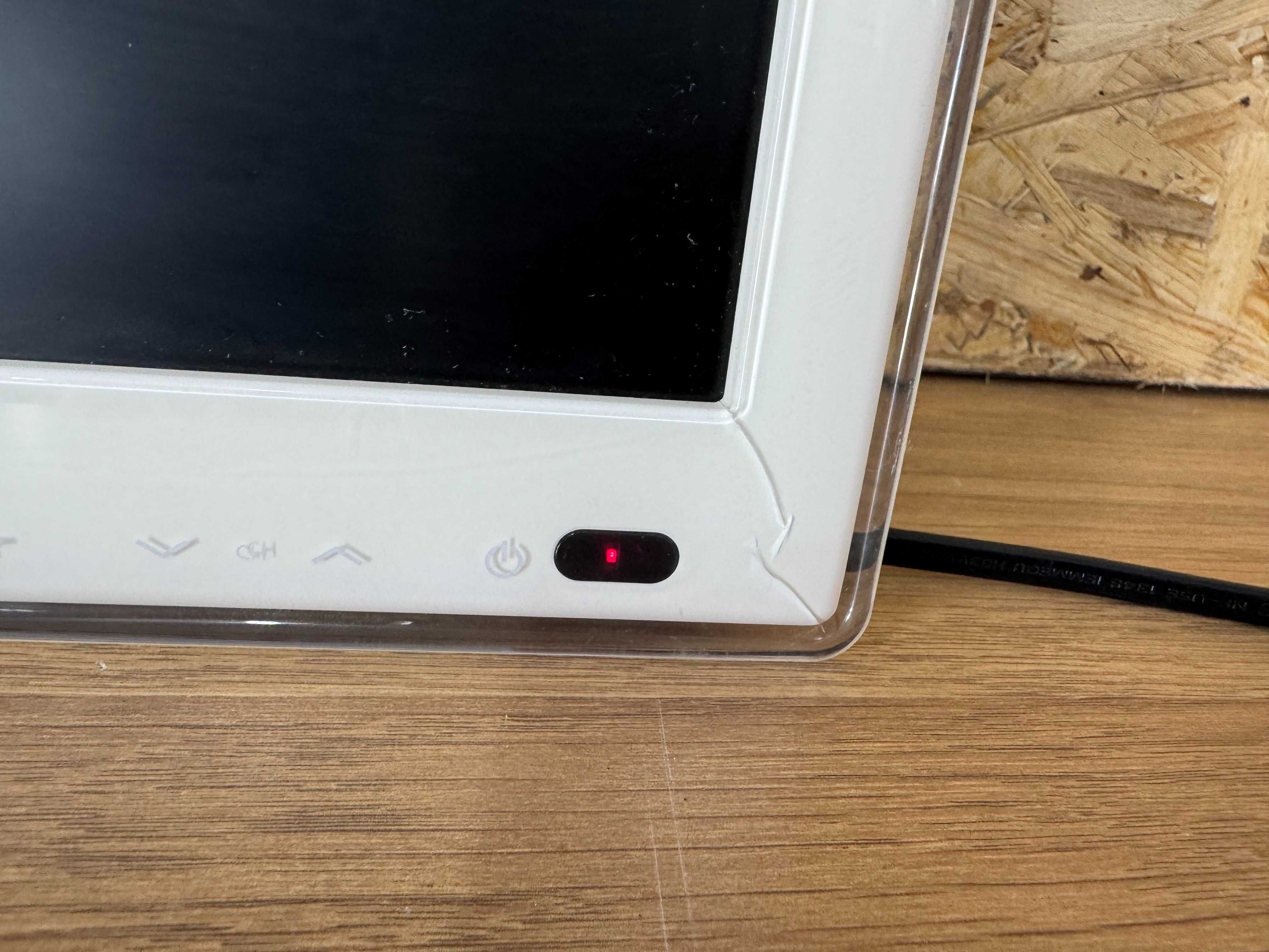 Телевизор - Samsung 22 inch / А22