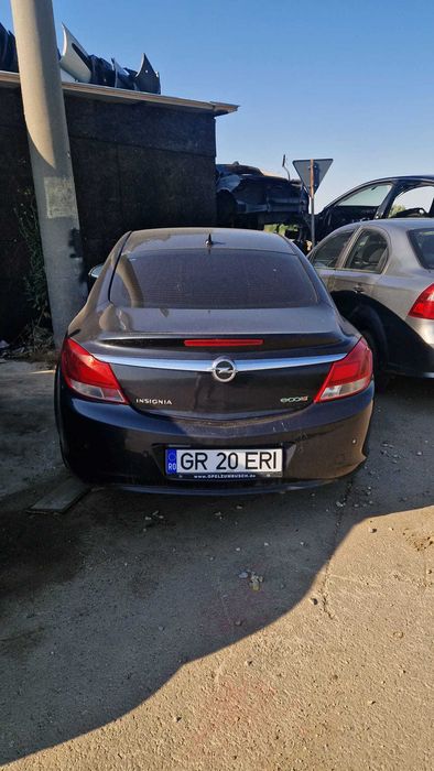 Dezmembrez Opel Insignia 2.0CDTI 2010 Motor Funcțional, Livrare Rapidă