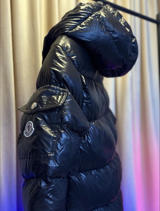 Geaca M.O.N.C.L.E.R Negru mat