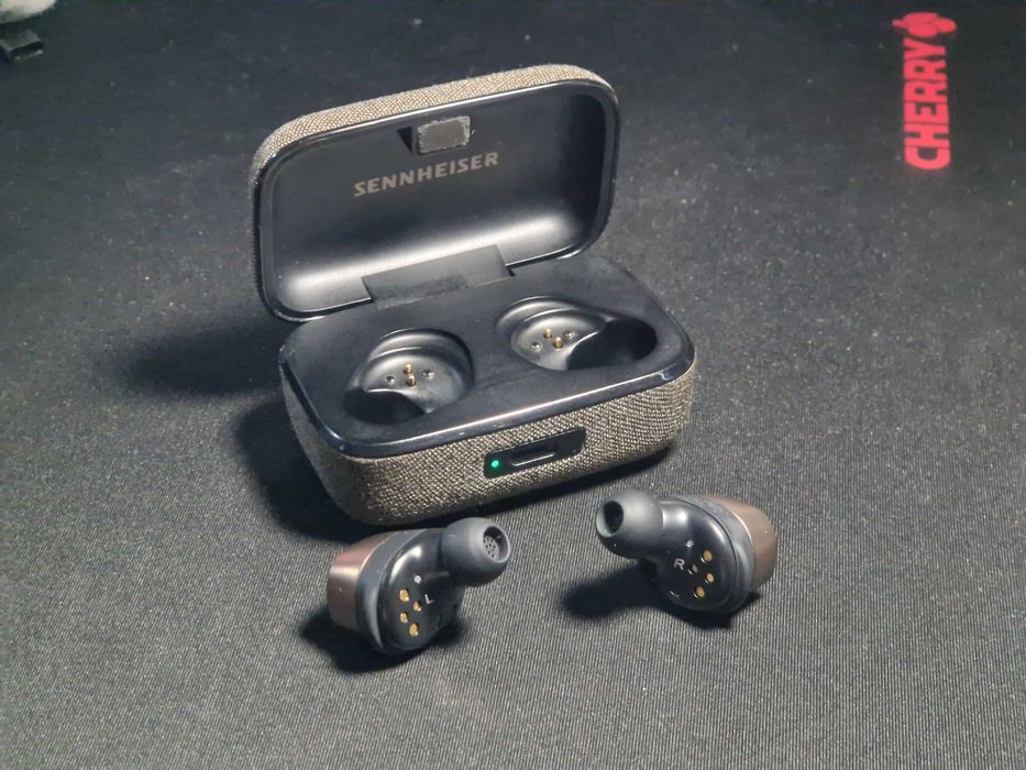 casti sennheiser momentum true wireless 4 black copper + btd 600