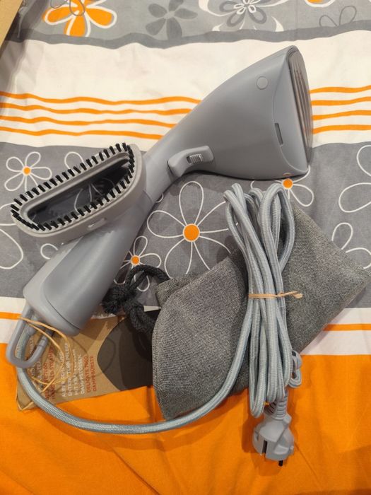 Уред за гладене на пара на AEG