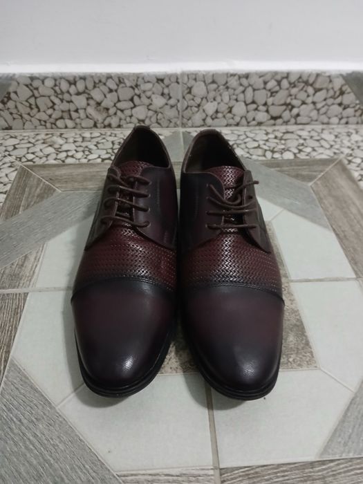 Pantofi bărbați!