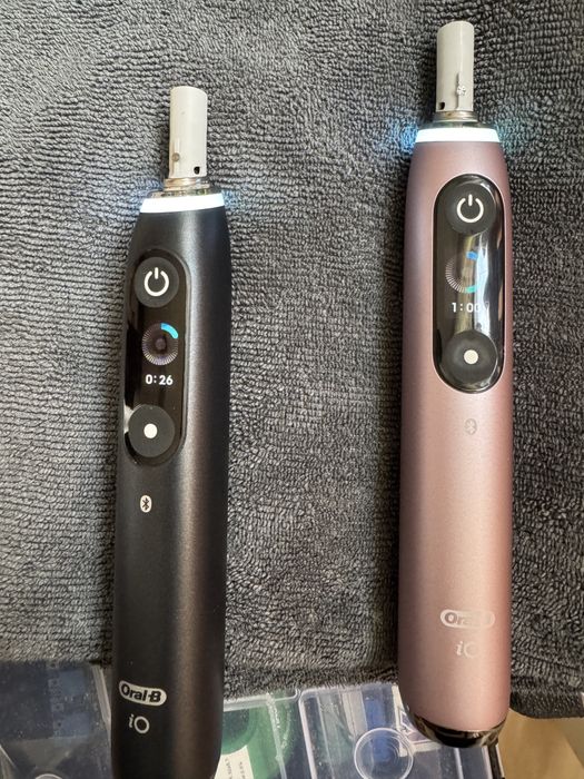 Periuta Oral B io9 black