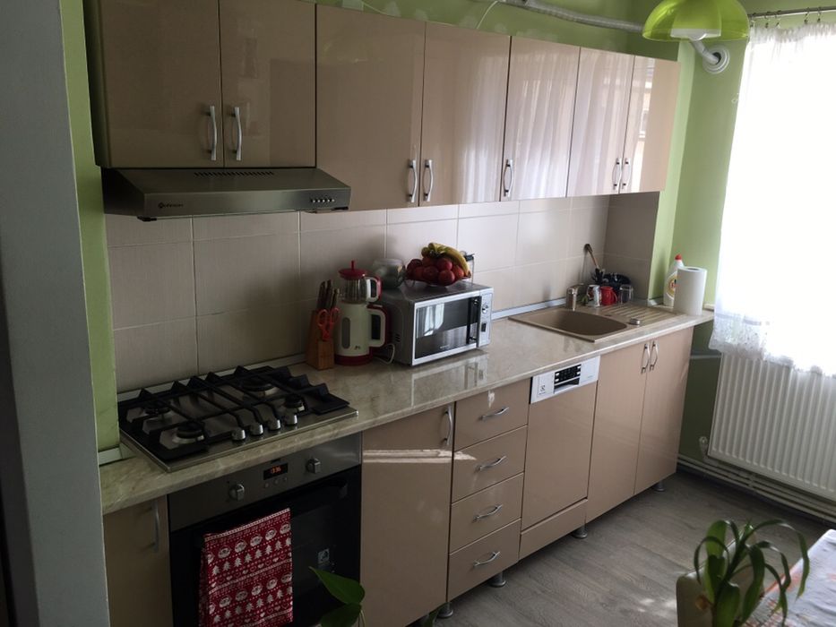 Vand  apartament in Deva