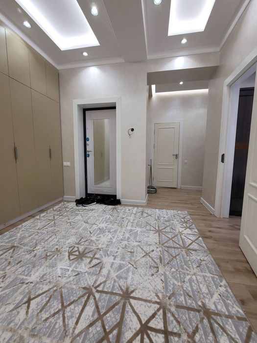 Срочно сдаю.Юнусабад-18 Чайка 2/2/9  Новая