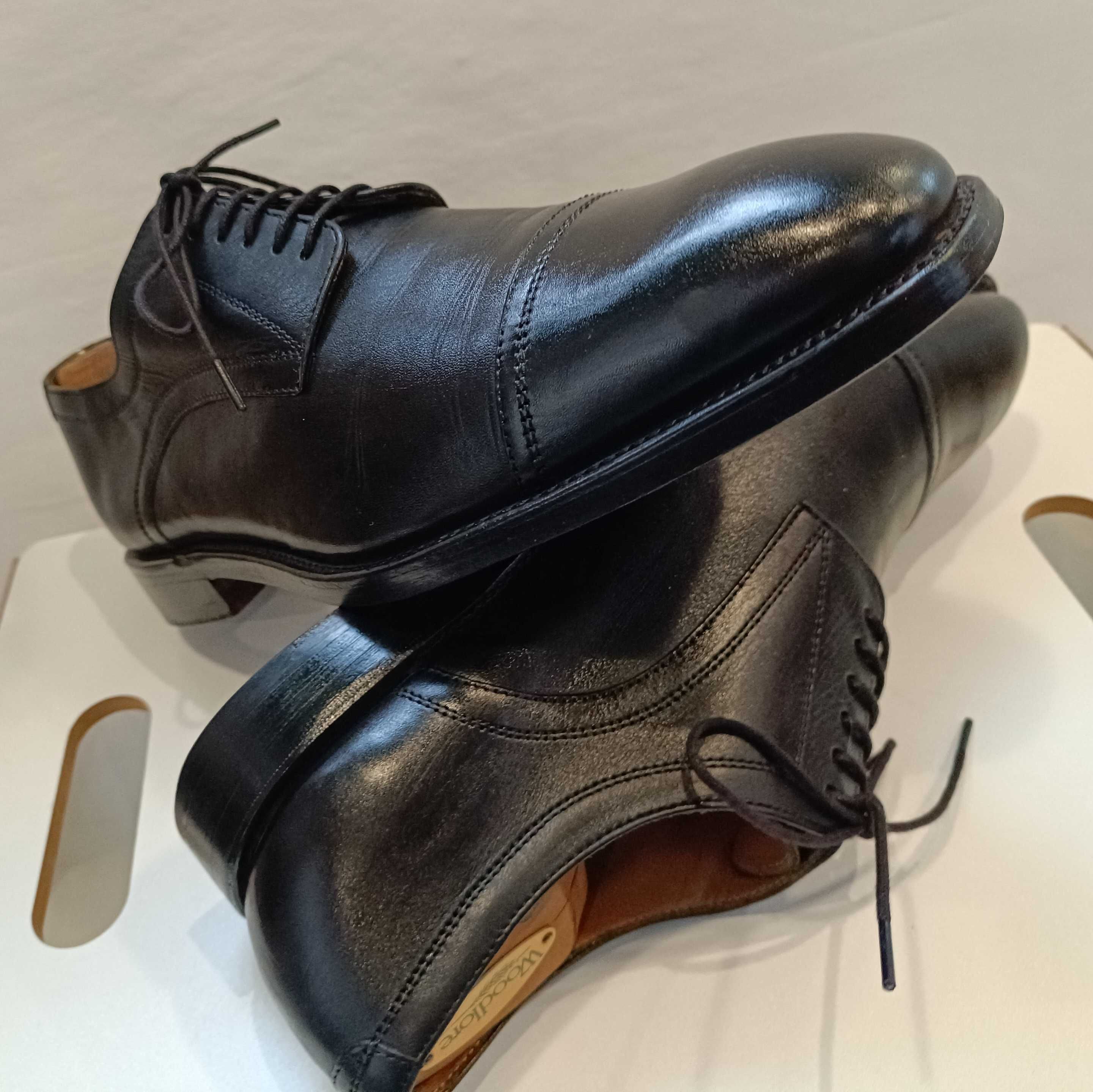 Pantofi derby 43 43.5 lucrati manual Gordon & Bros piele Goodyear Welt