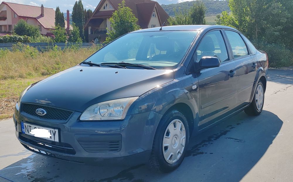 Ford Focus 1.6 Benzina și GPL