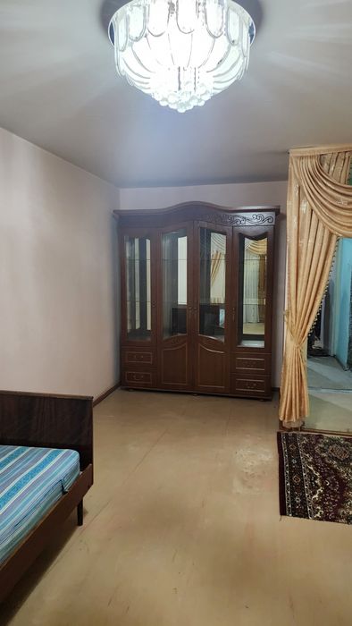 2-х комнатная квартира Саттепо 5-микрароён 6 метровым балконом 2 этаж