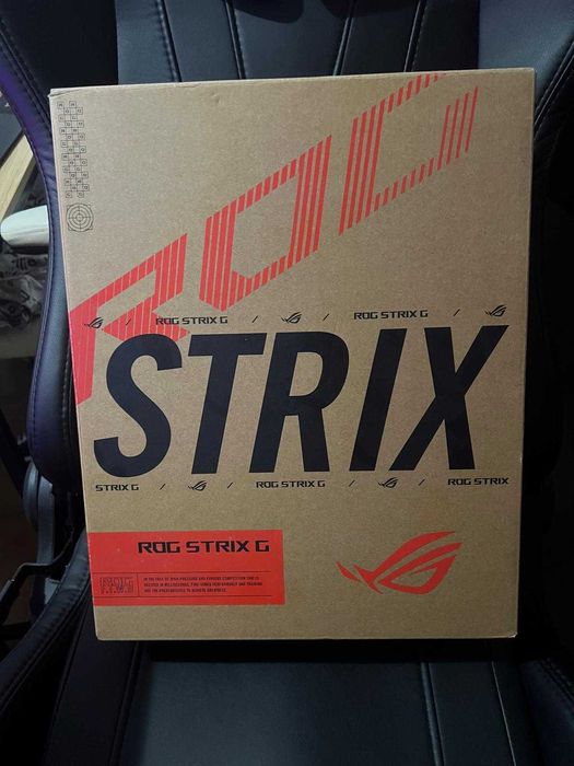 ASUS ROG Strix G16 i9 14900HX RTX 4060 32GB SSD 240Hz Garanție 8 luni