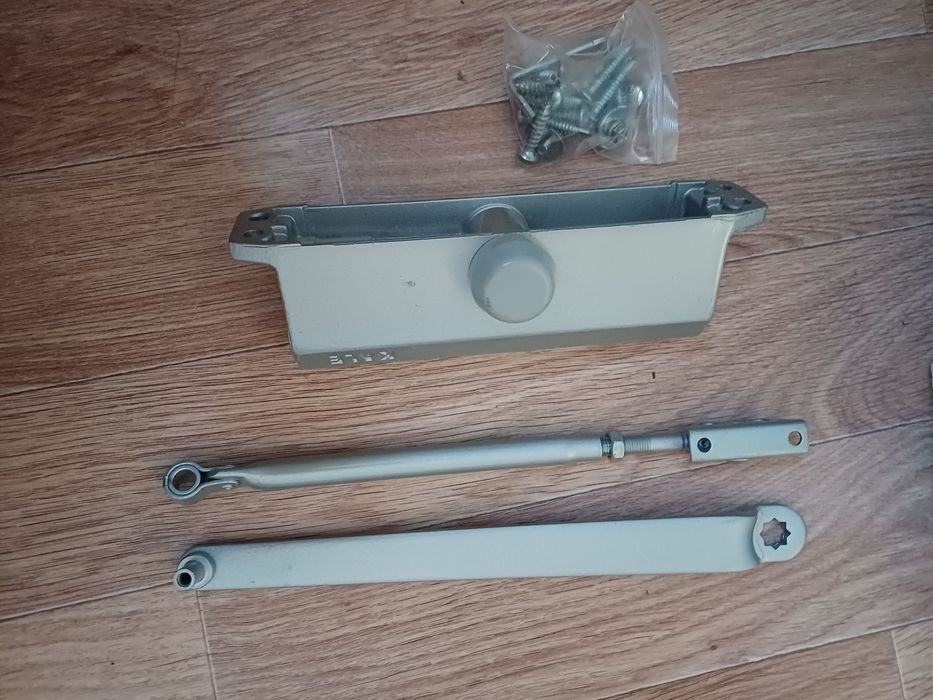 Магнит для двери