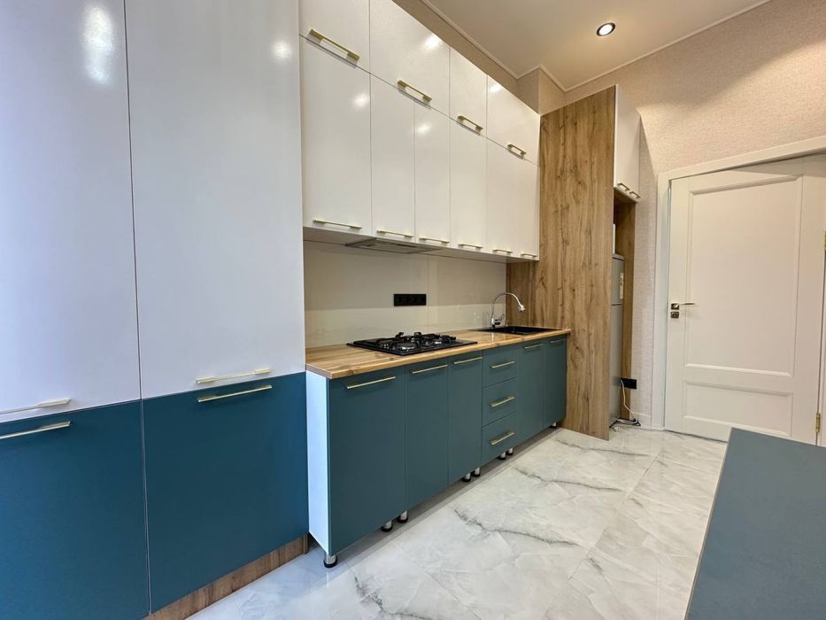 Продается квартира 2/2/9 на ЖЕ Parkent Avenue