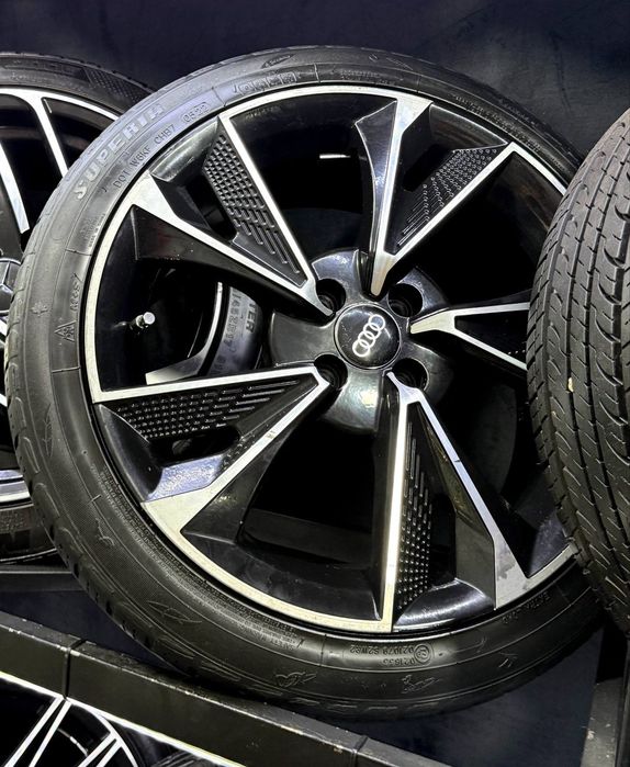 Audi  r17 diska sotiladi